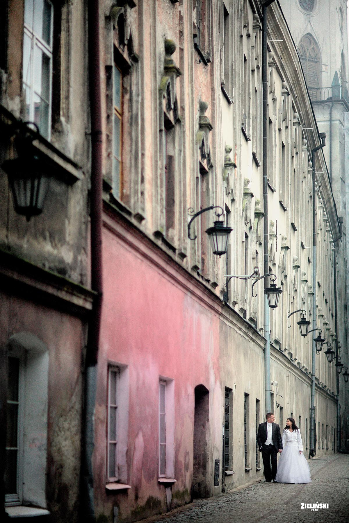 Fotografia ślubna - zdjęcia plenerowe i reportażowe - zdjęcie nr 21