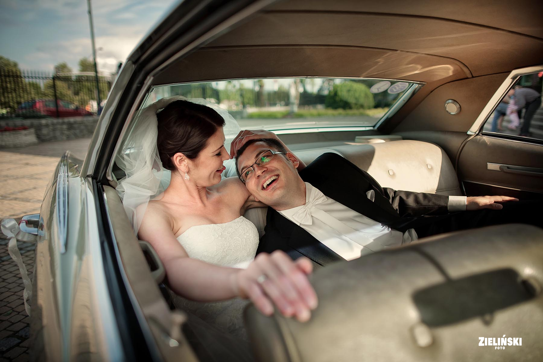 Fotografia ślubna - zdjęcia plenerowe i reportażowe - zdjęcie nr 7