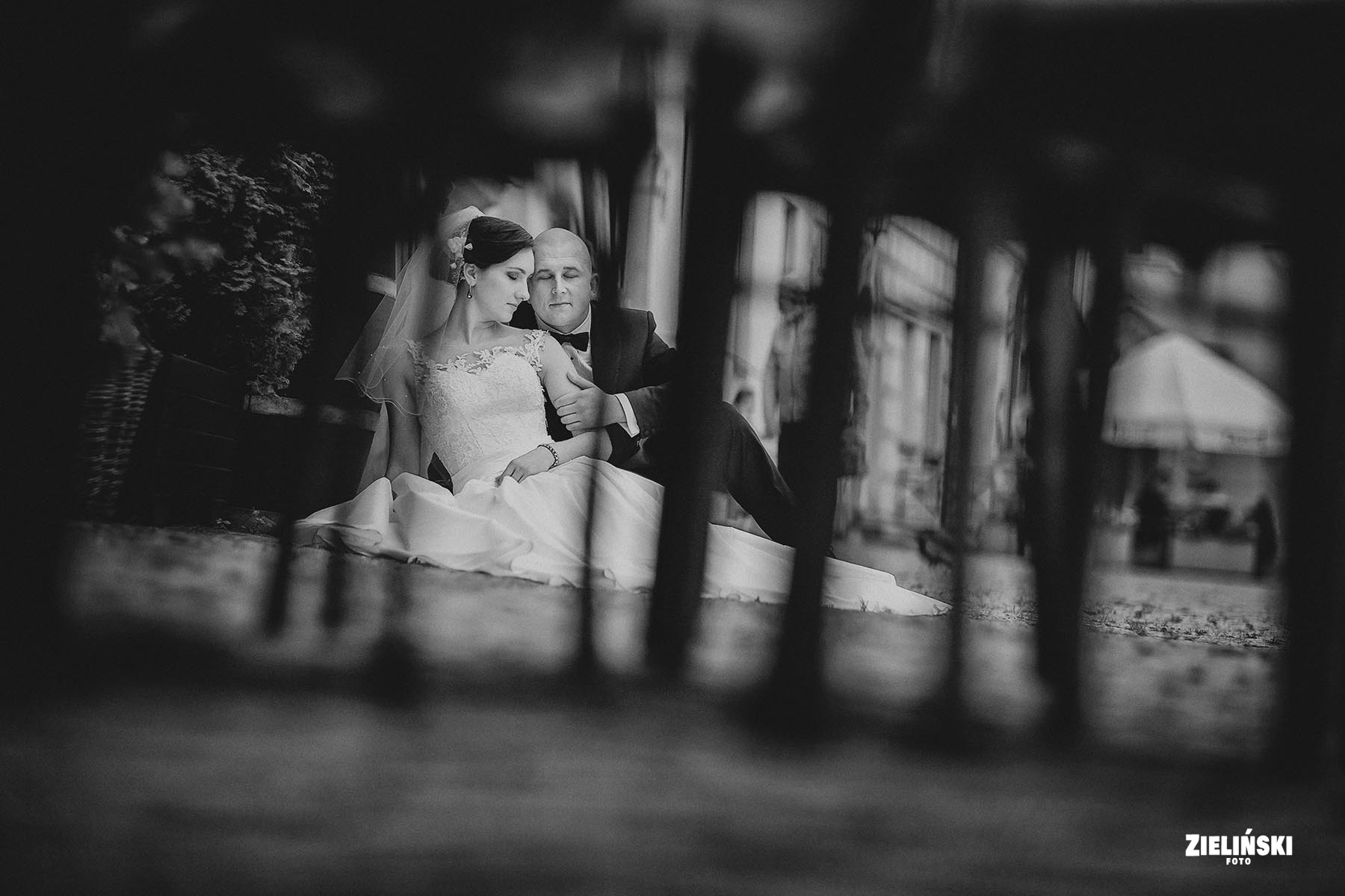 Fotografia ślubna - zdjęcia plenerowe i reportażowe - zdjęcie nr 37