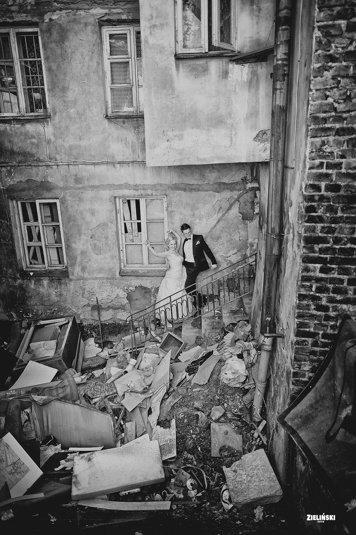 Fotografia ślubna - zdjęcia plenerowe i reportażowe - zdjęcie nr 4