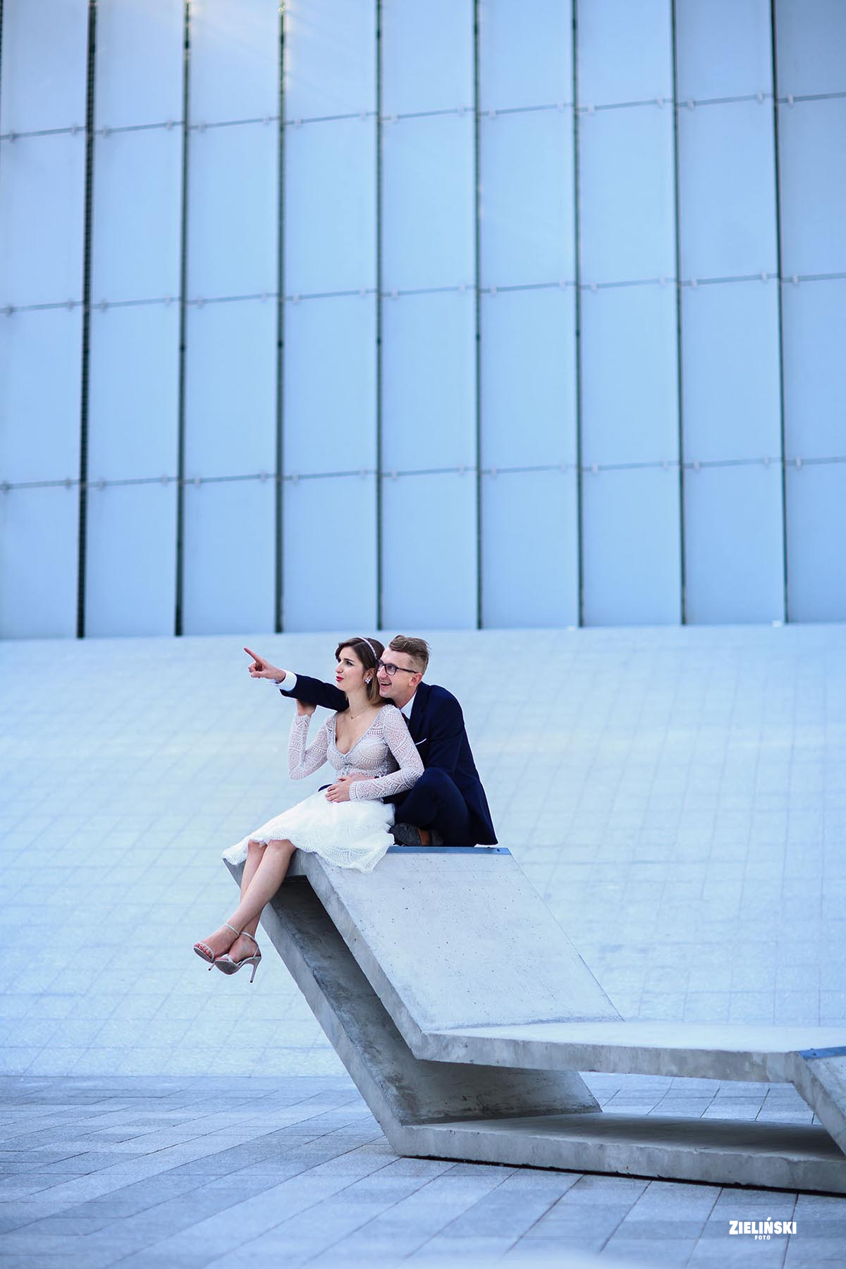 Fotografia ślubna - zdjęcia plenerowe i reportażowe - zdjęcie nr 21