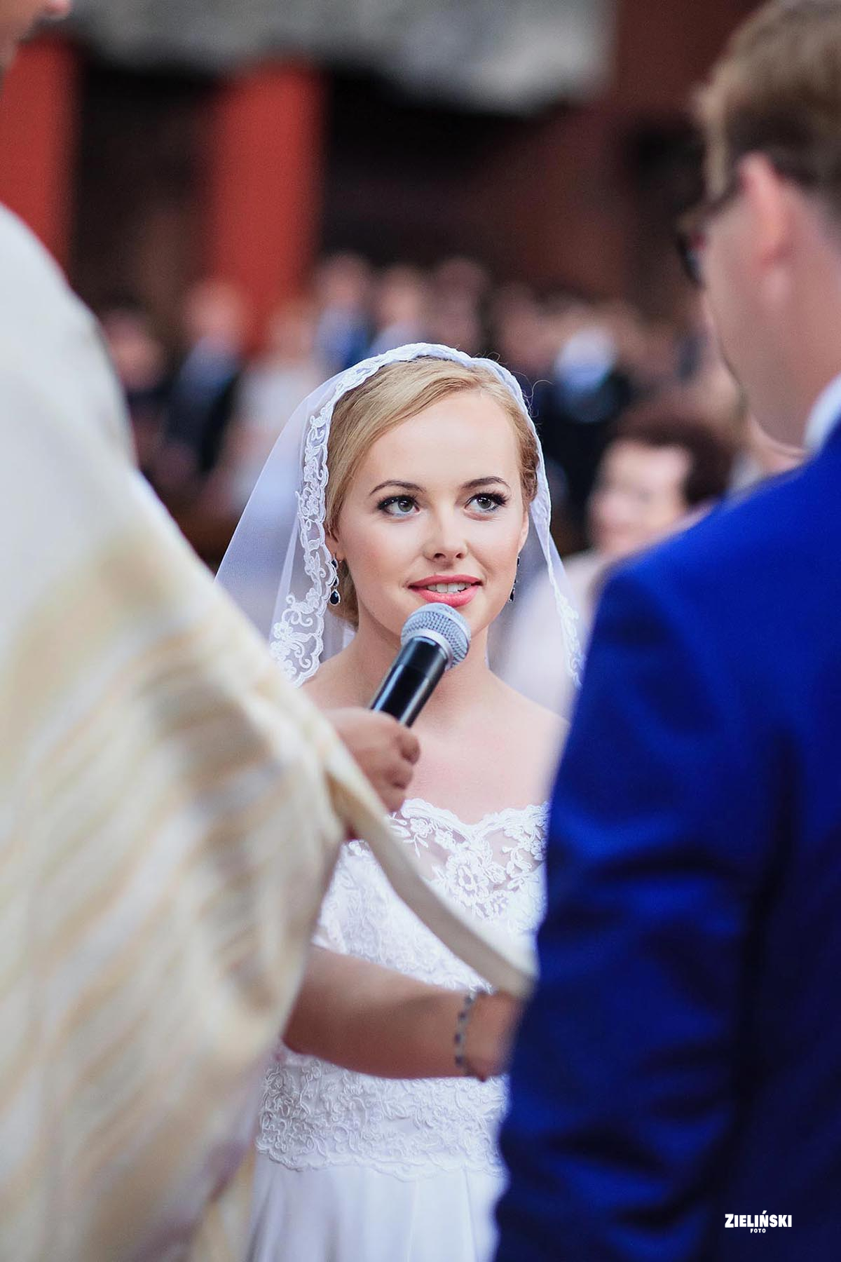 Fotografia ślubna - zdjęcia plenerowe i reportażowe - zdjęcie nr 28