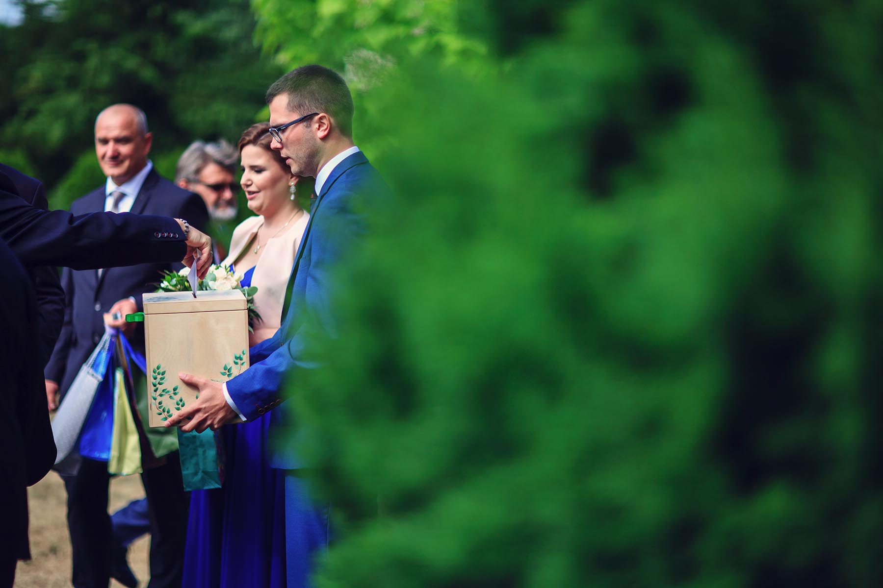 Fotografia ślubna - zdjęcia plenerowe i reportażowe - zdjęcie nr 74