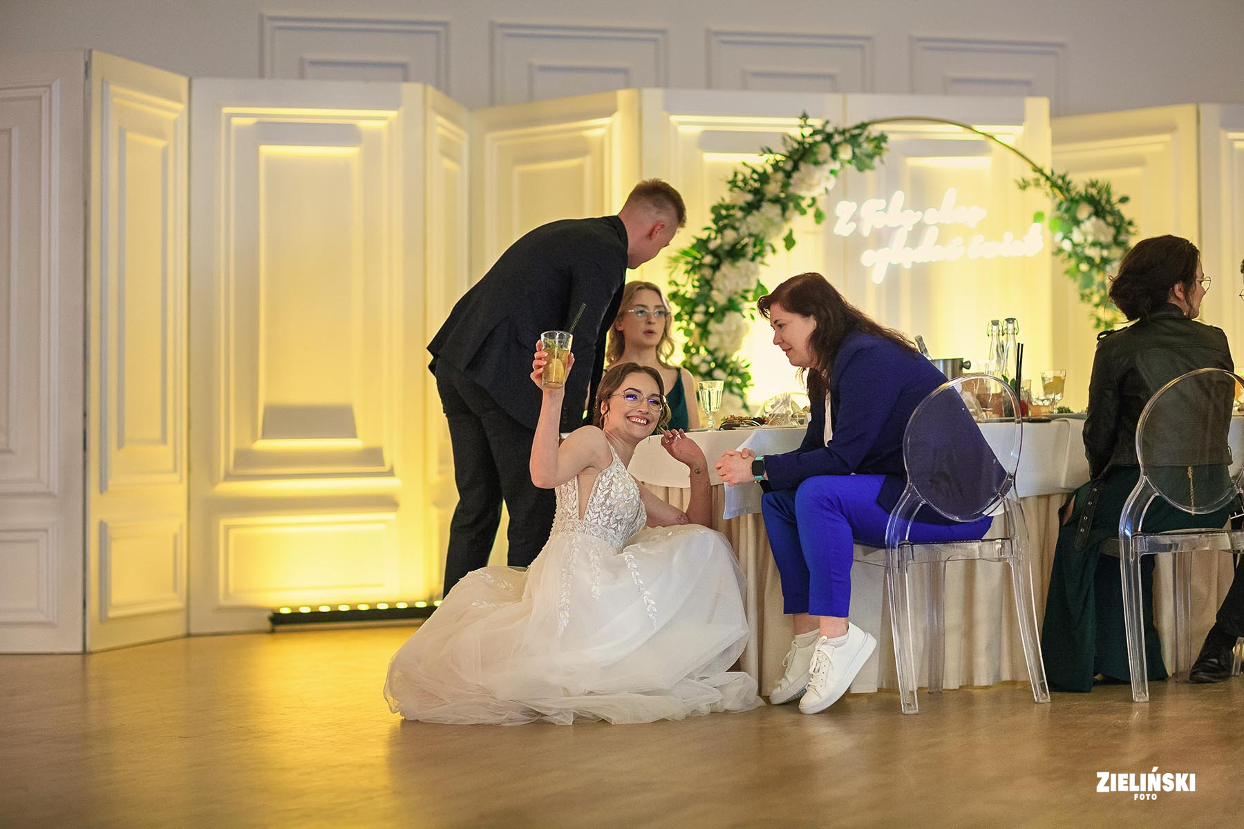 Wesele w Rezydencji w Szczerym Polu - zdjęcie nr 77