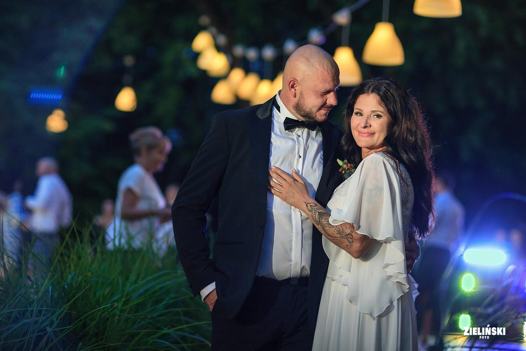 Plenerowy ślub i wesele w Siedlisko Jabłonna - reportaż ślubny