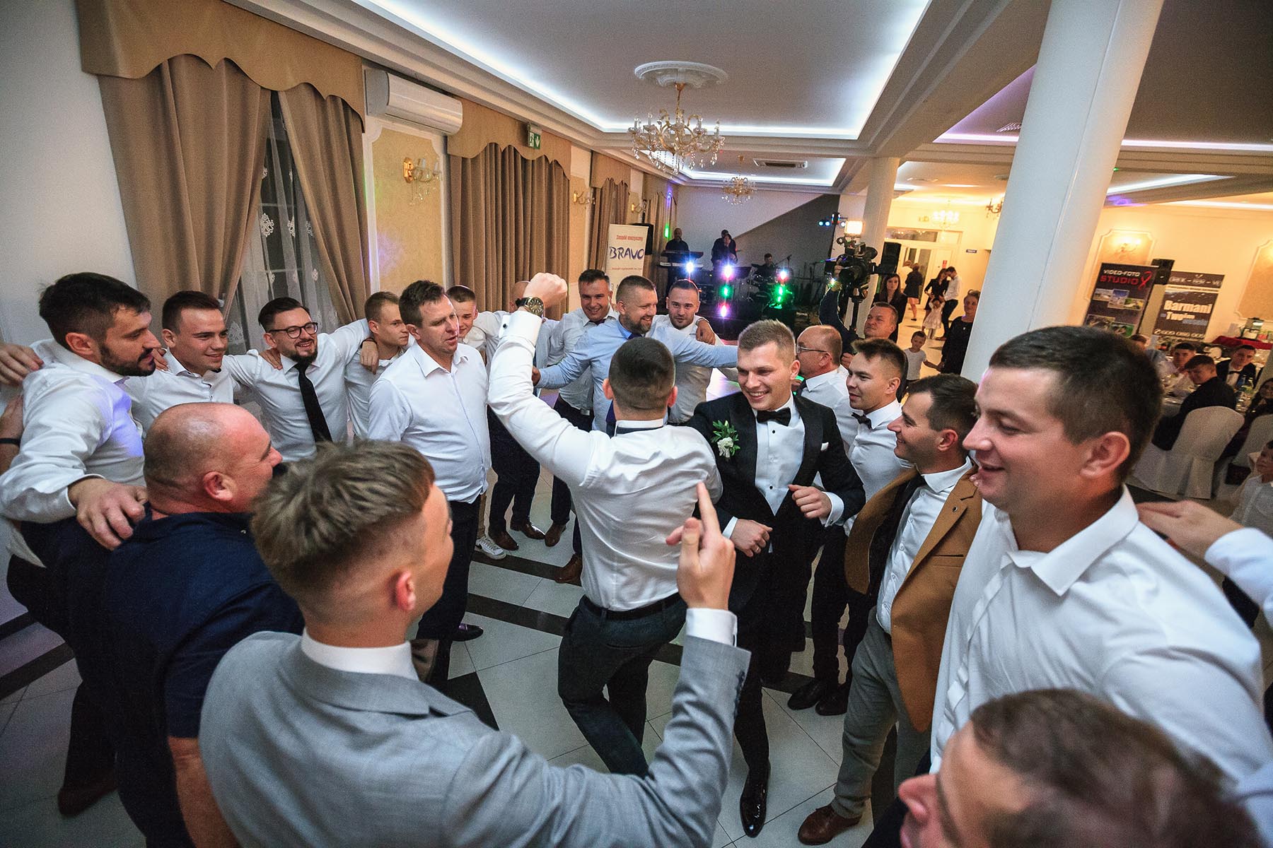Żelechów ślub, Łabędzi Dwór wesele - zdjęcie nr 105