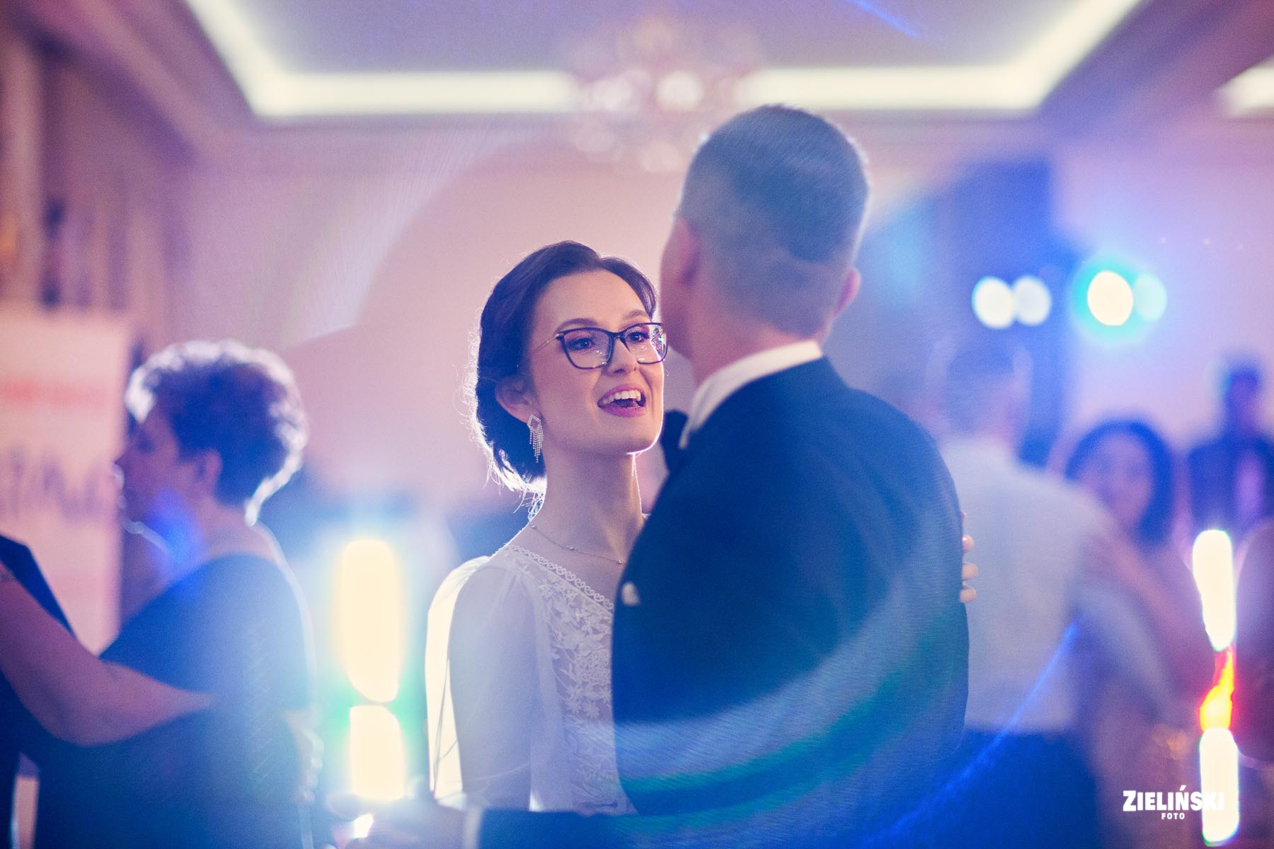 Wesele w Dworze Żelechów - reportaż ślubny i zdjęcia z wesela